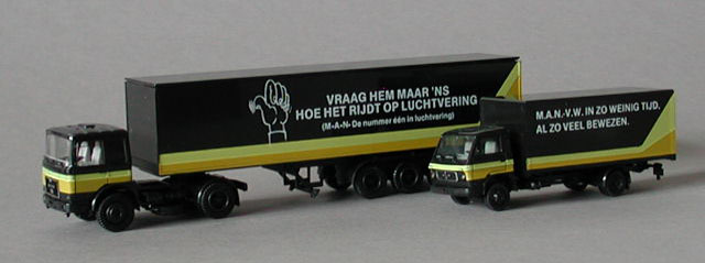 00900